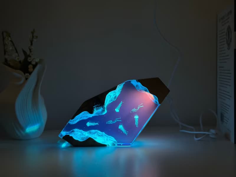 海底世界溶洞水母潛水員暢游 創意夜燈