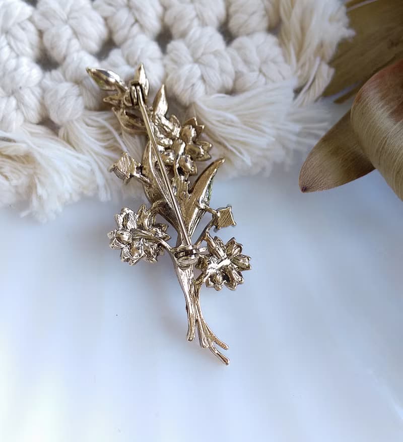 Vintage Jewelry 西洋古董飾品 小巧 花卉 花束 別針