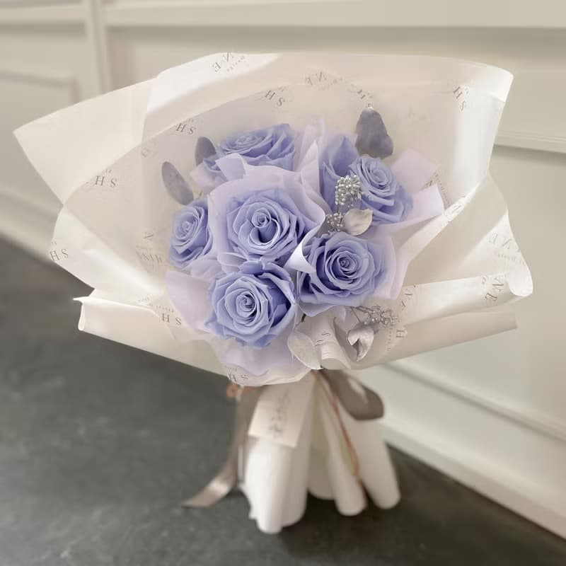 皇家藍 六朵玫瑰永生花束