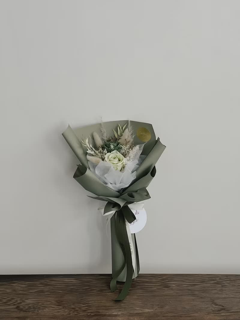 【永生玫瑰花花束】• 情人節/永生玫瑰花/永生玫瑰花花束/玫瑰花