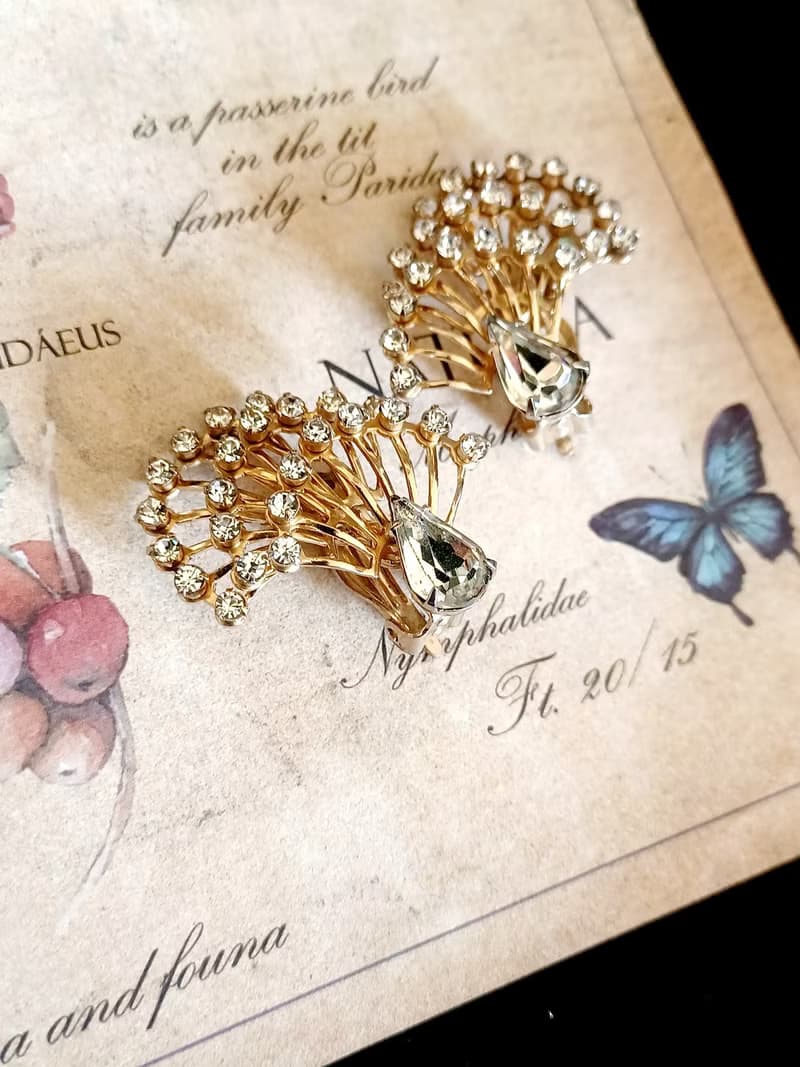 vintage jewelry 奢華氣質開屏萊茵 夾式耳環