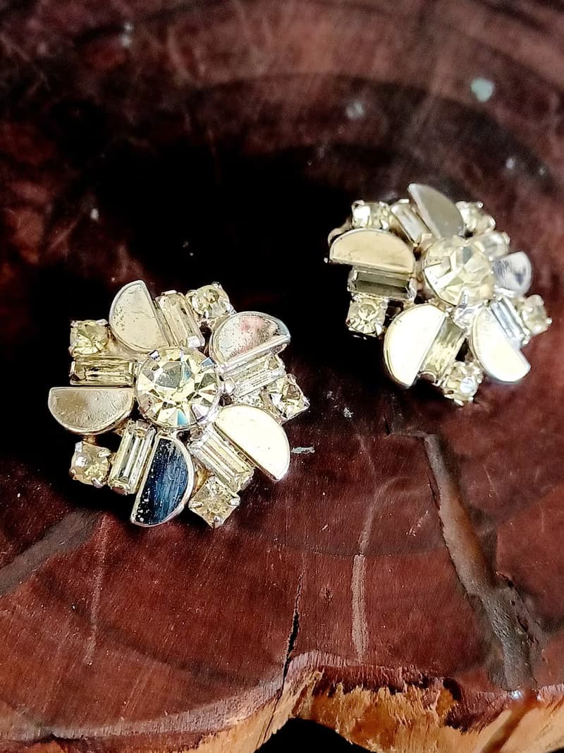 vintage jewelry 典雅鏡面透明萊茵花卉  夾式耳環