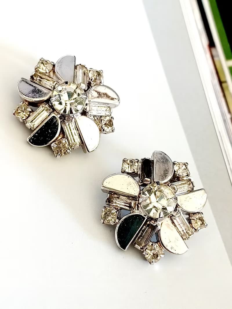 vintage jewelry 典雅鏡面透明萊茵花卉  夾式耳環