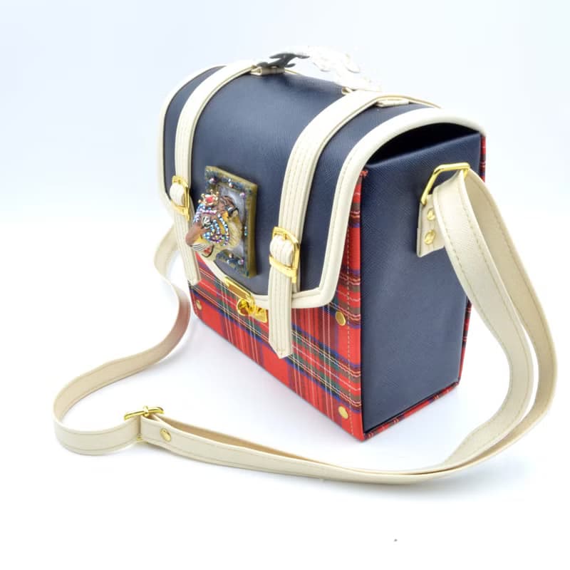 立體老虎綴寶石水晶裝飾 紅色格子x寶藍PU仿皮箱子斜肩帶手袋包包