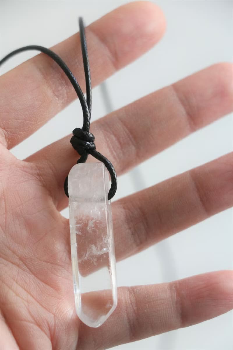 天然礦石白水晶原石頸鍊項鍊 礦石項鍊 女生頸繩 歐美風 choker