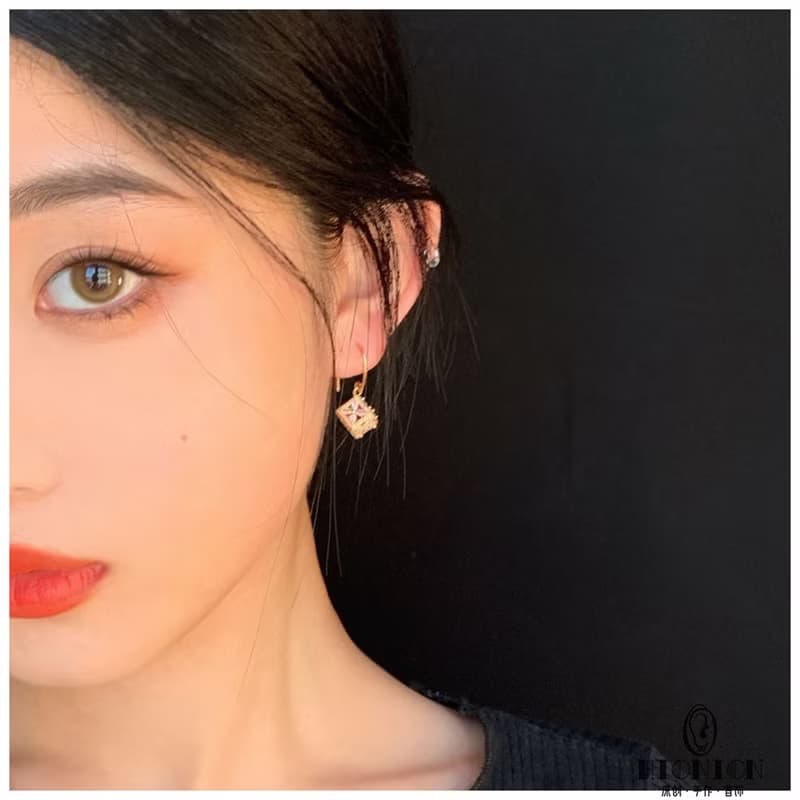 HiOnion原創包金蕾絲方塊法式復古鋯石耳環氣質優雅無耳洞耳夾女