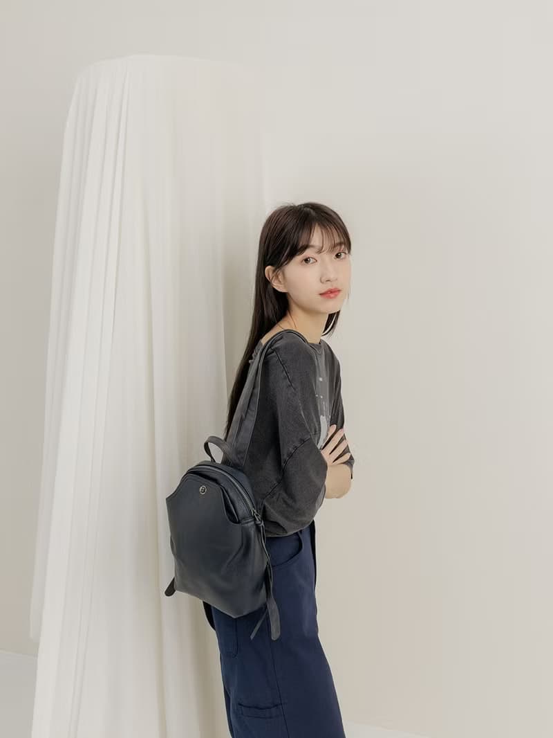 supportingrole 真皮休閒實用精緻風格後背包 藍黑