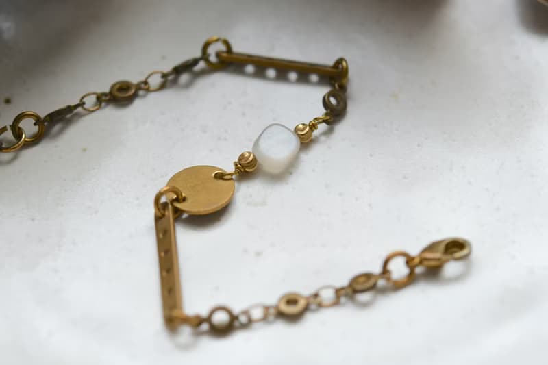 白月光│白玉髓x黃銅 │ 黃銅手鍊