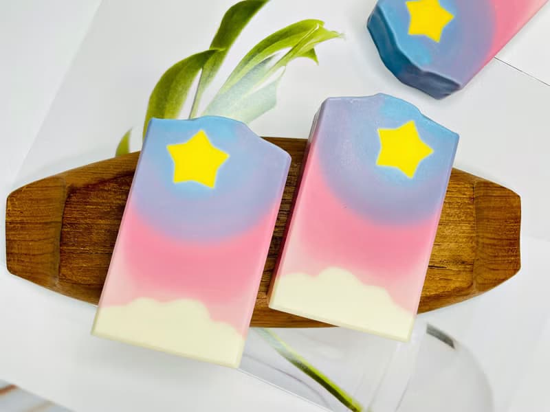 【24h出貨】雲端∣山茶花橄欖牛奶皂 禮物皂 教師節 中秋節禮盒