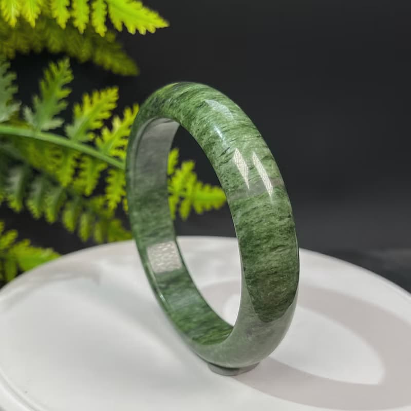 幻影幽靈水晶手鐲60+MM 綠色透感異像水晶手環 招財聚財 同情愛心