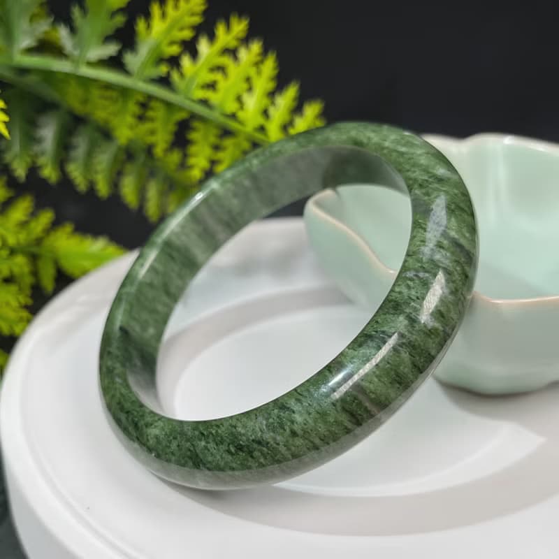 幻影幽靈水晶手鐲60+MM 綠色透感異像水晶手環 招財聚財 同情愛心