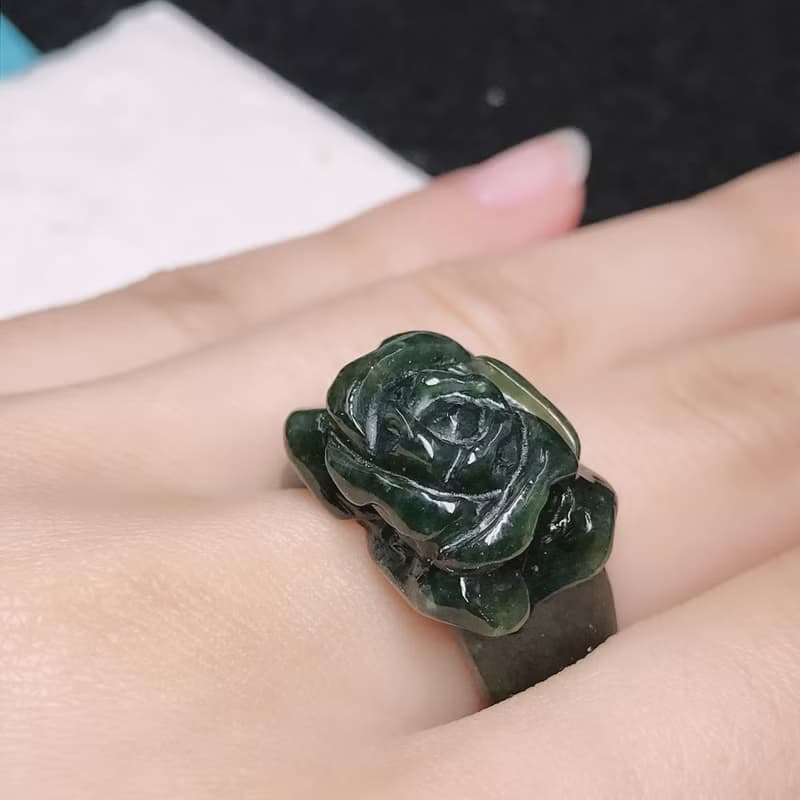 滿綠翡翠牡丹花玉戒指 | 國際14圍 | 天然緬甸玉A貨翡翠 | 送禮