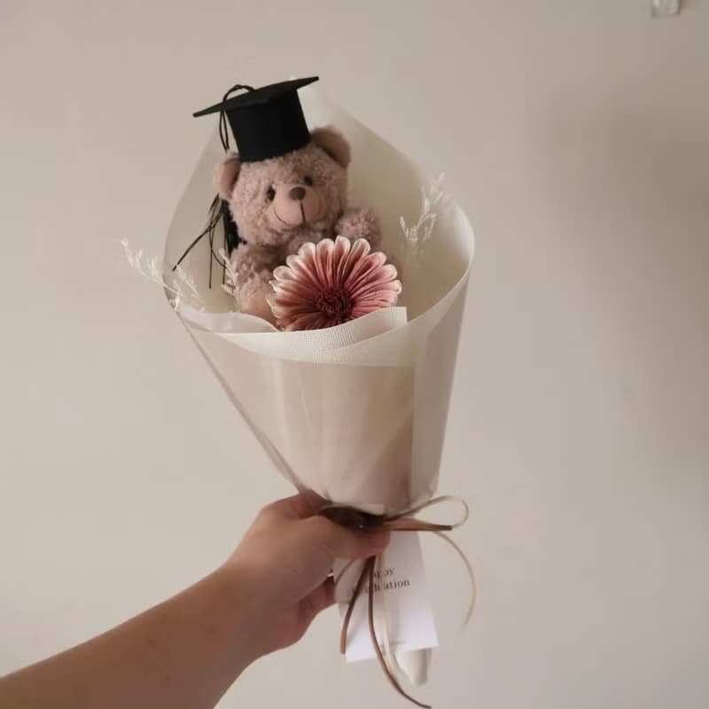 三色畢業熊索拉太陽花花束 畢業花束 畢業禮物