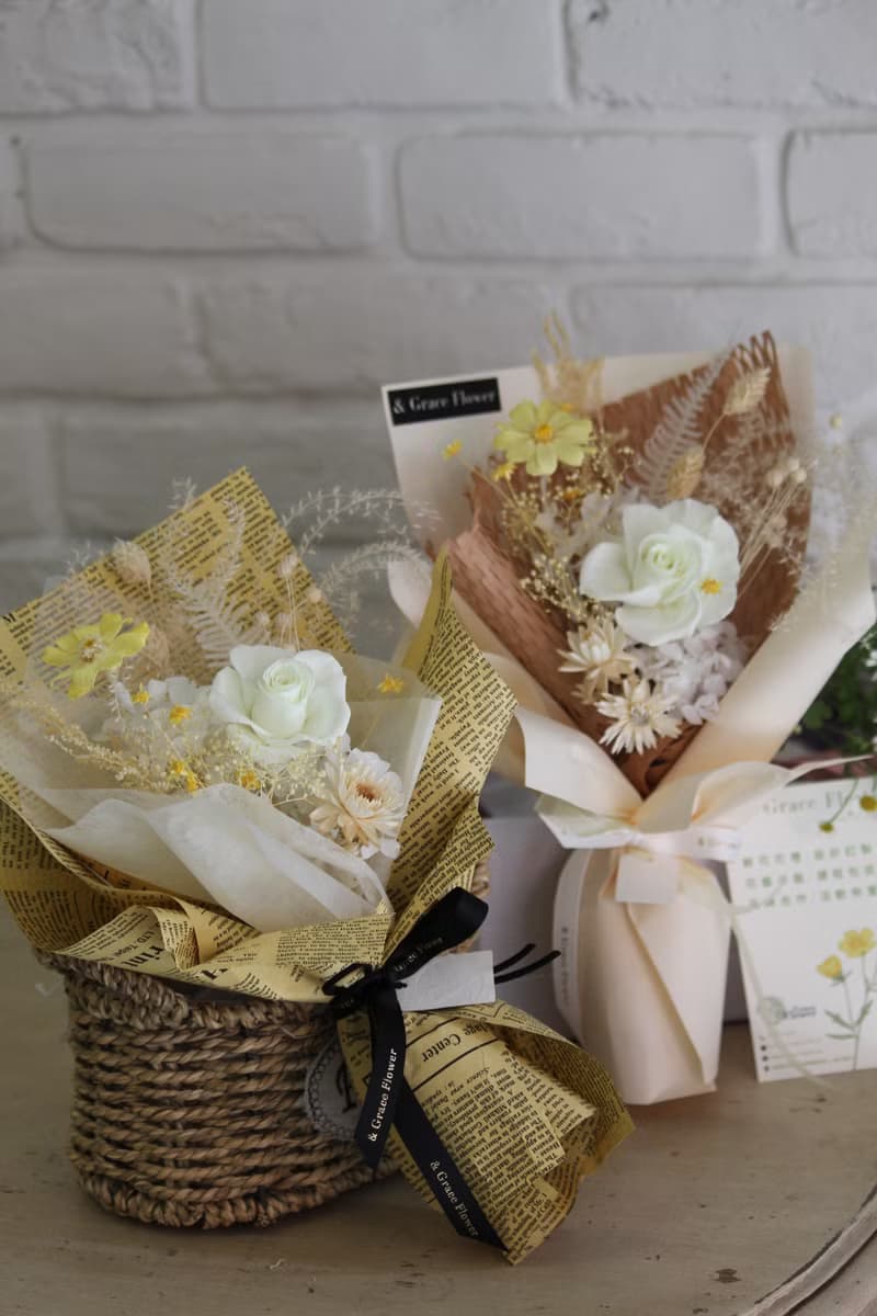 【奶油派報紙風格花束】生日花禮/祝賀花束/永生花