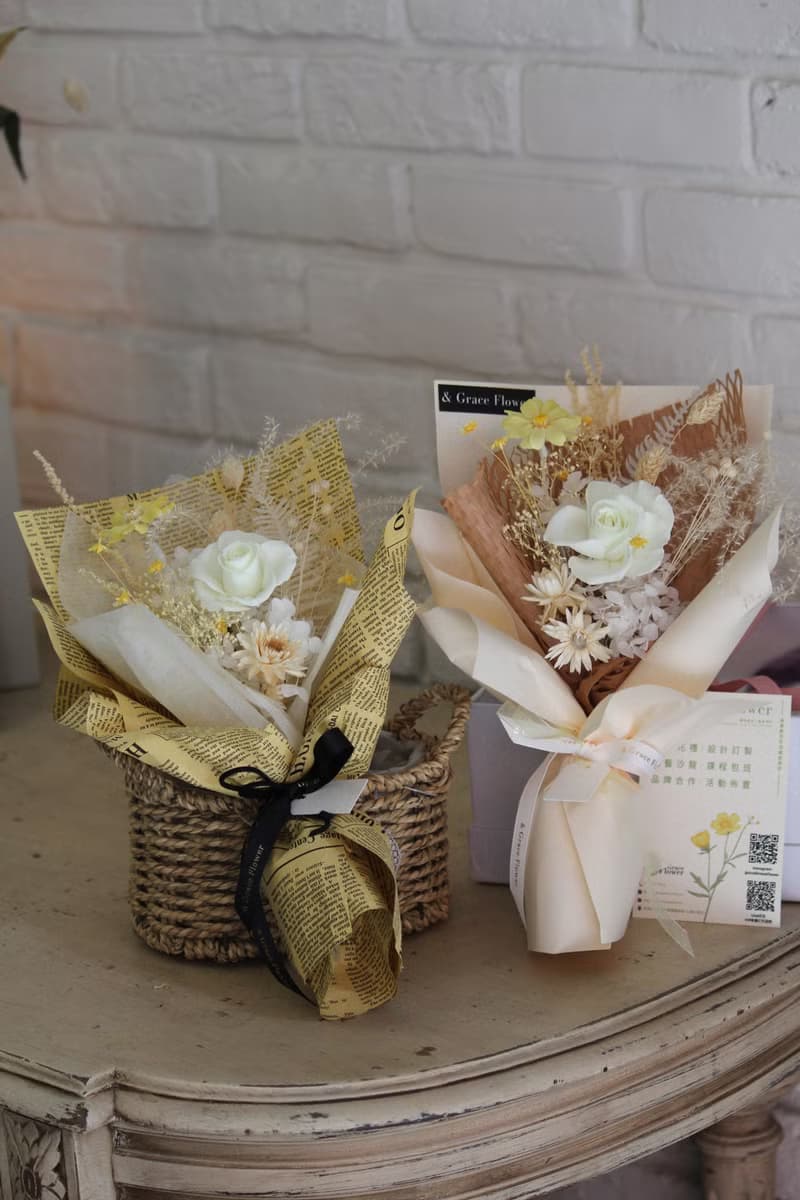 【奶油派報紙風格花束】生日花禮/祝賀花束/永生花