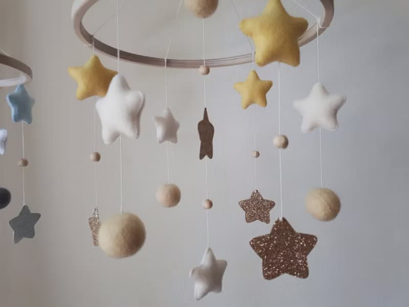 Star & felt balls baby crib mobile, nursery decor, pregnancy gift