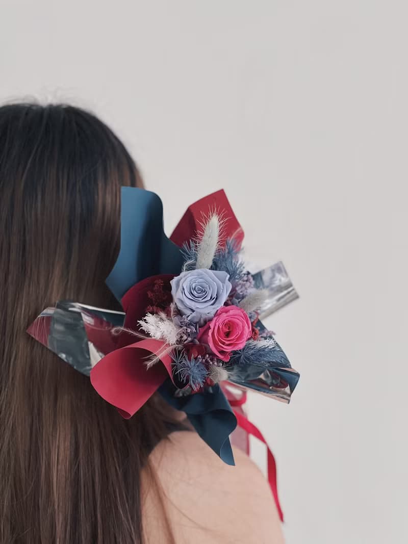 【永生玫瑰花花束】• 情人節/永生玫瑰花/永生玫瑰花花束/玫瑰花