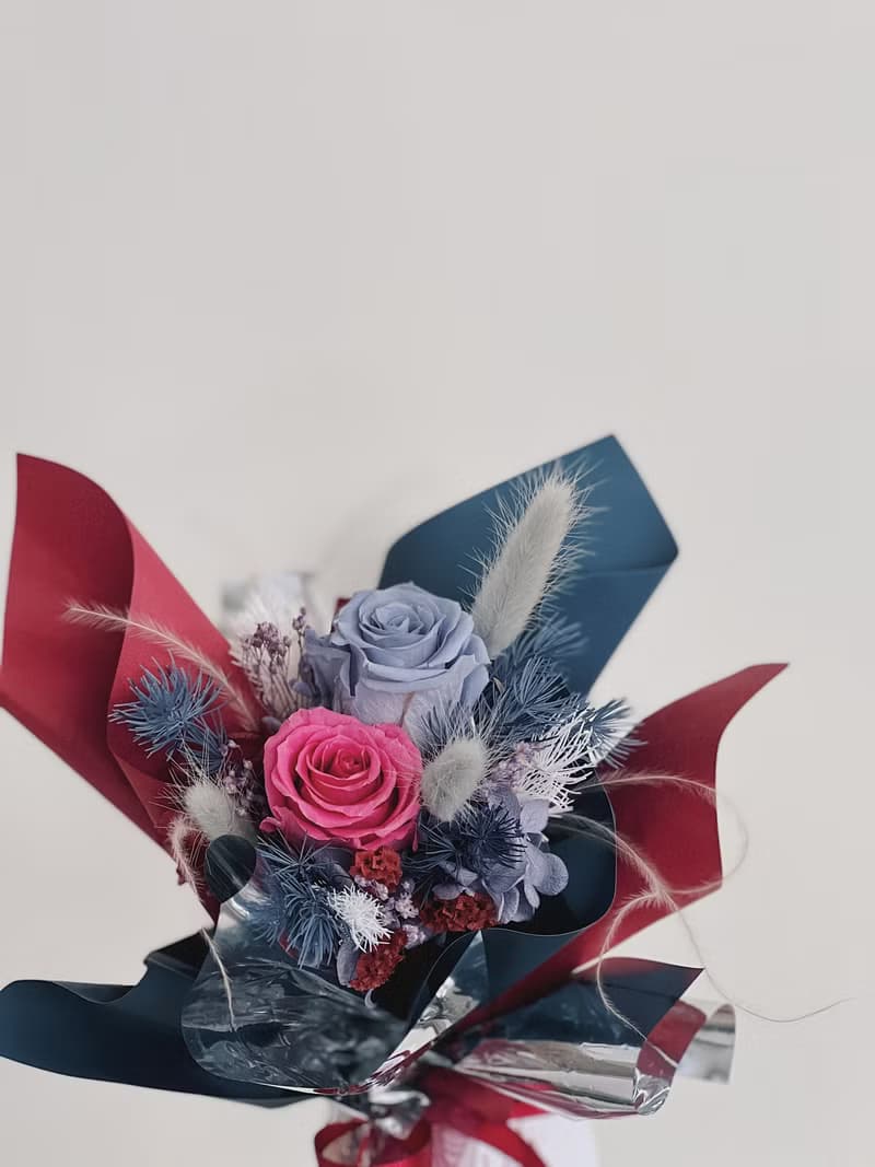 【永生玫瑰花花束】• 情人節/永生玫瑰花/永生玫瑰花花束/玫瑰花