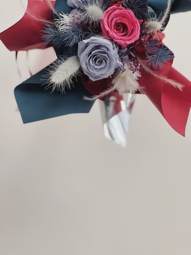 【永生玫瑰花花束】• 情人節/永生玫瑰花/永生玫瑰花花束/玫瑰花