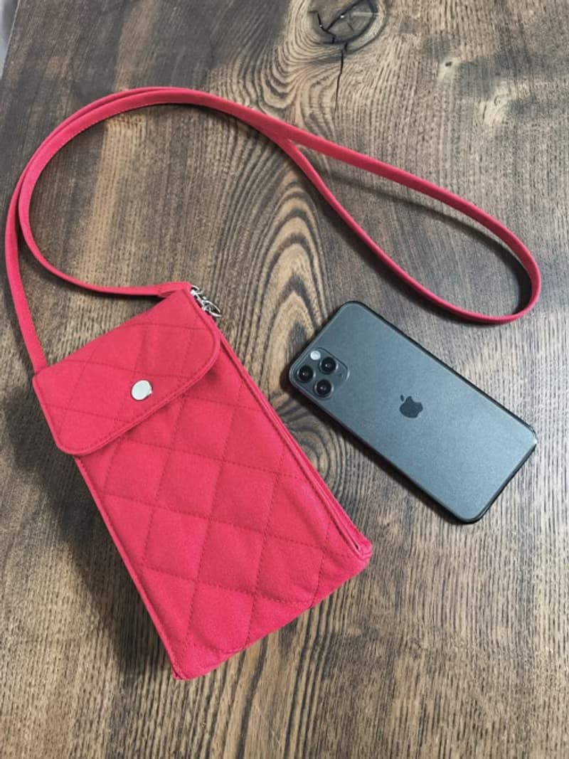 倉敷帆布　キルティング　スマホポシェット　ミニ　ショルダーバッグ　スマホショルダー  レッド