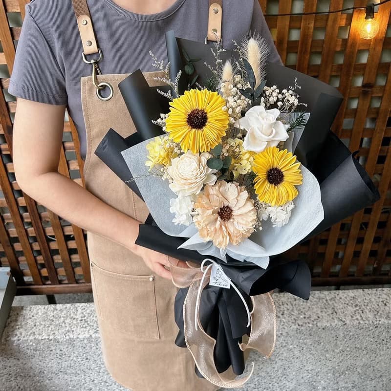 日出的美好 永生花束 向日葵 畢業 畢業花束 畢業季 附提袋