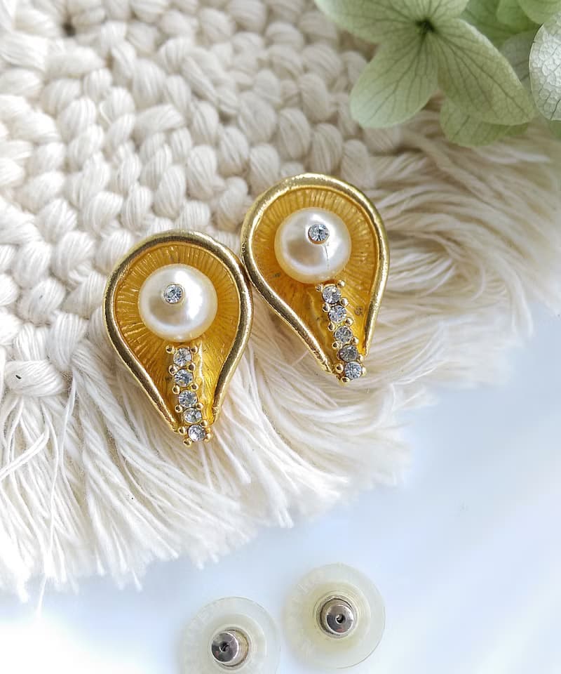 Vintage Jewelry 西洋古董飾品 Napier 金色調 珠鑽摩登 針式耳環