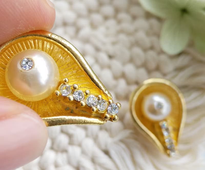 Vintage Jewelry 西洋古董飾品 Napier 金色調 珠鑽摩登 針式耳環