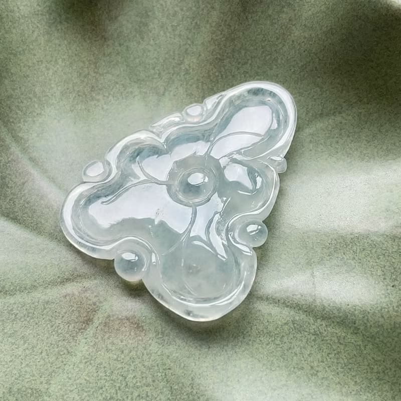 冰種翡翠蓮年有魚 | 天然緬甸玉翡翠A貨