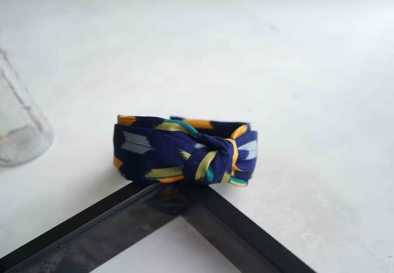 和服改製手工髮箍-幾何圖形箭羽紋-寶藍-扭結款
