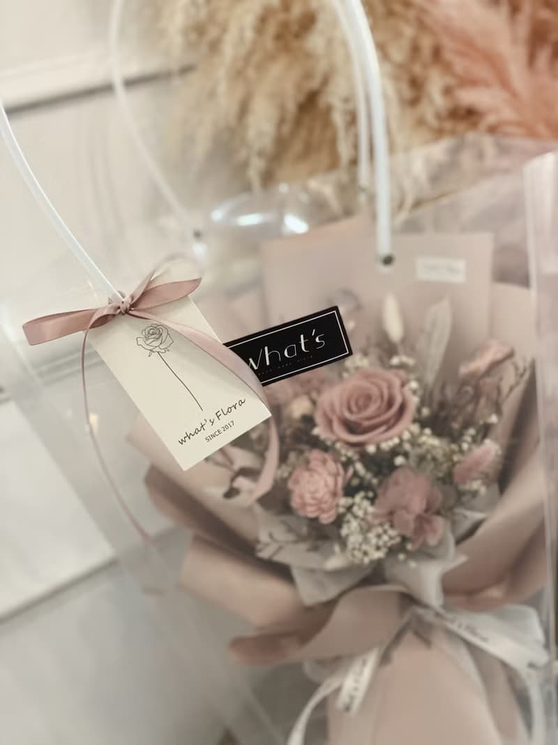 情人節花束\冷霧奶茶金\永生花花束