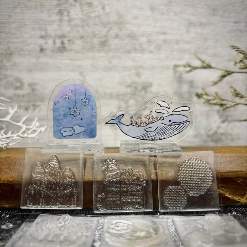 壓克力小立牌 +水晶印章組-藍鯨.雲朵