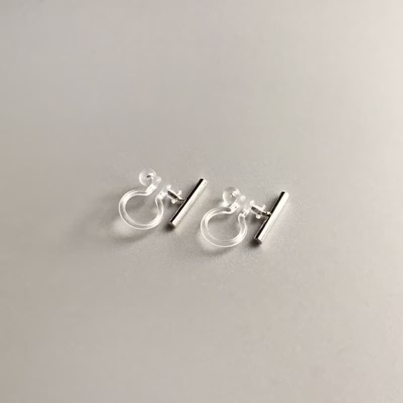Line Ear Clips