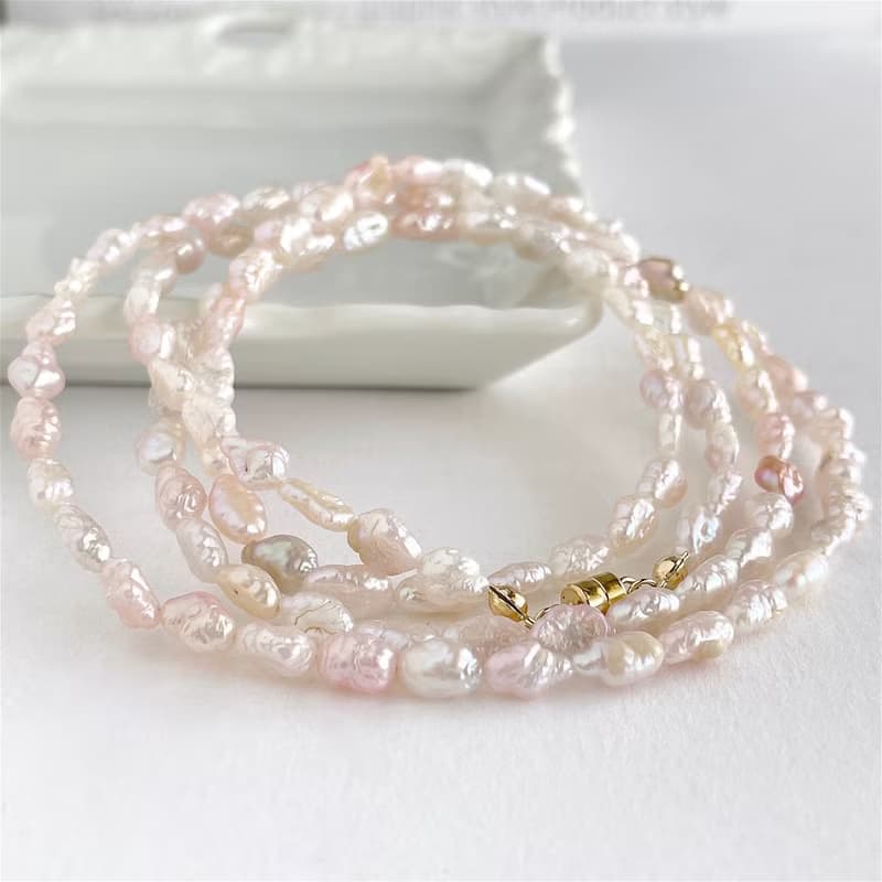 桜ピンク シュリンクなシワシワが可愛い 淡水ケシパールのロングネックレス 14KGF