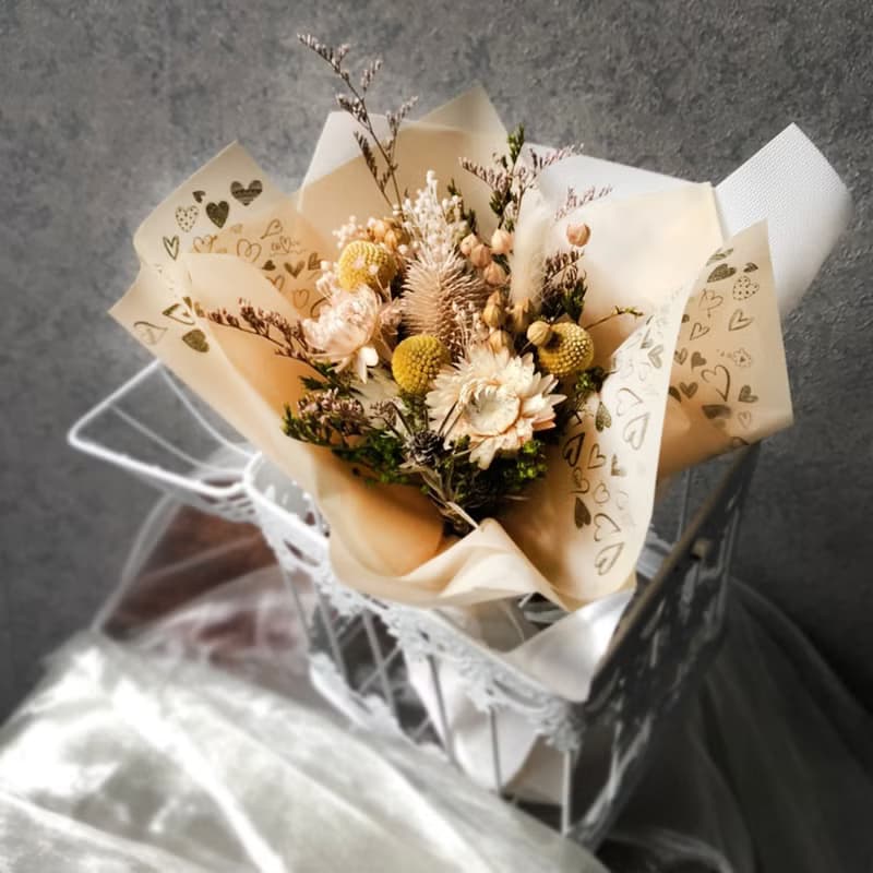 巴洛克風乾燥花束 畢業花束| 生日  畢業季首選 |台北可自取