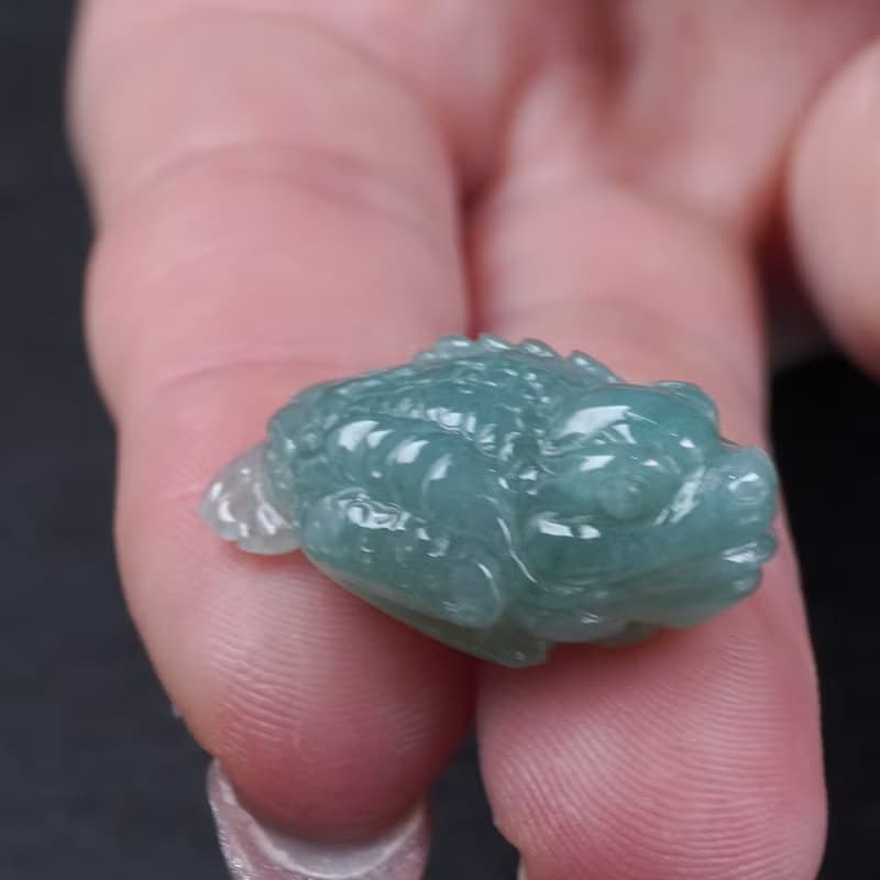 【招財神獸】冰綠翡翠三腳蟾蜍擺飾 | 天然緬甸玉翡翠A貨 | 送禮