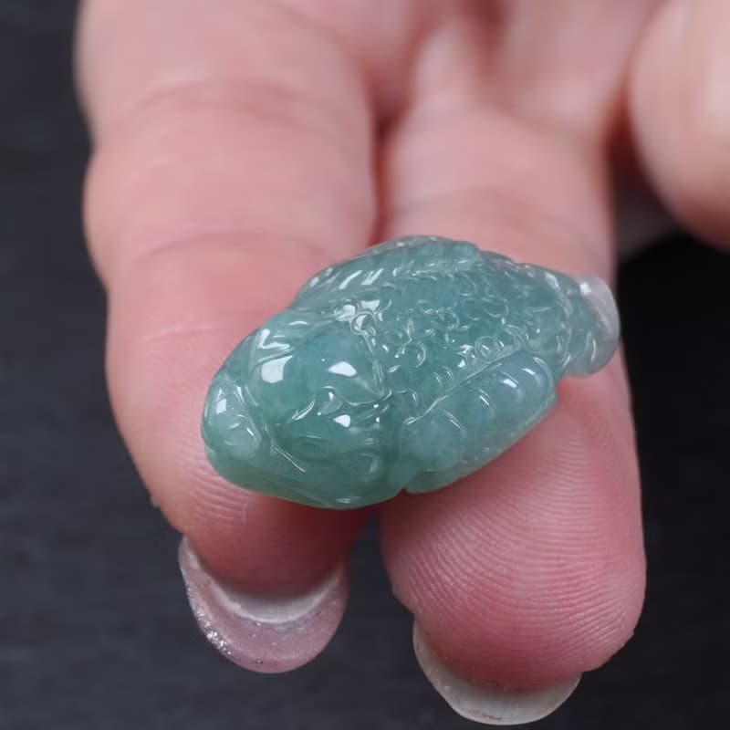 【招財神獸】冰綠翡翠三腳蟾蜍擺飾 | 天然緬甸玉翡翠A貨 | 送禮