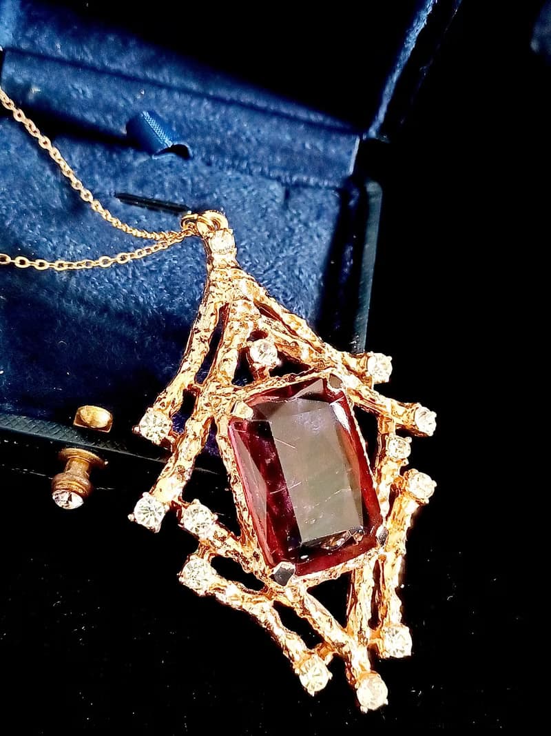 vintage jewelry  Sarah cov 暮光紫色水晶玻璃 項鍊