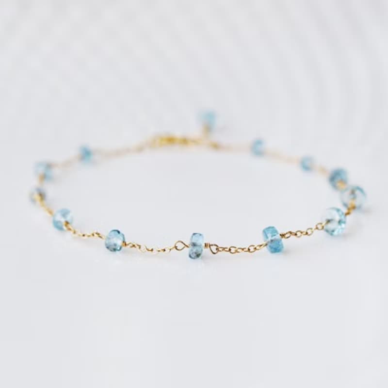 ディープブルーアクアマリンのボタンカットブレスレット　Sharon