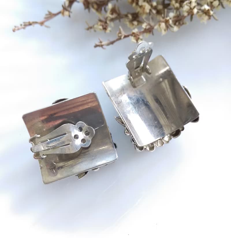 Vintage Jewelry 西洋古董飾品 銀色調 花藤 夾式耳環