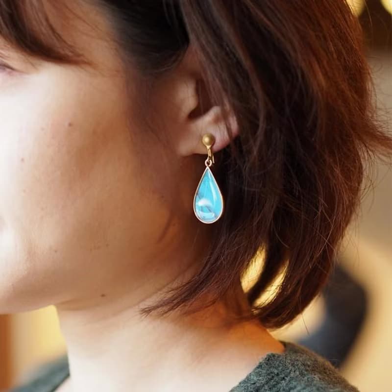 モルフォ蝶のはね雫イヤリング ペア