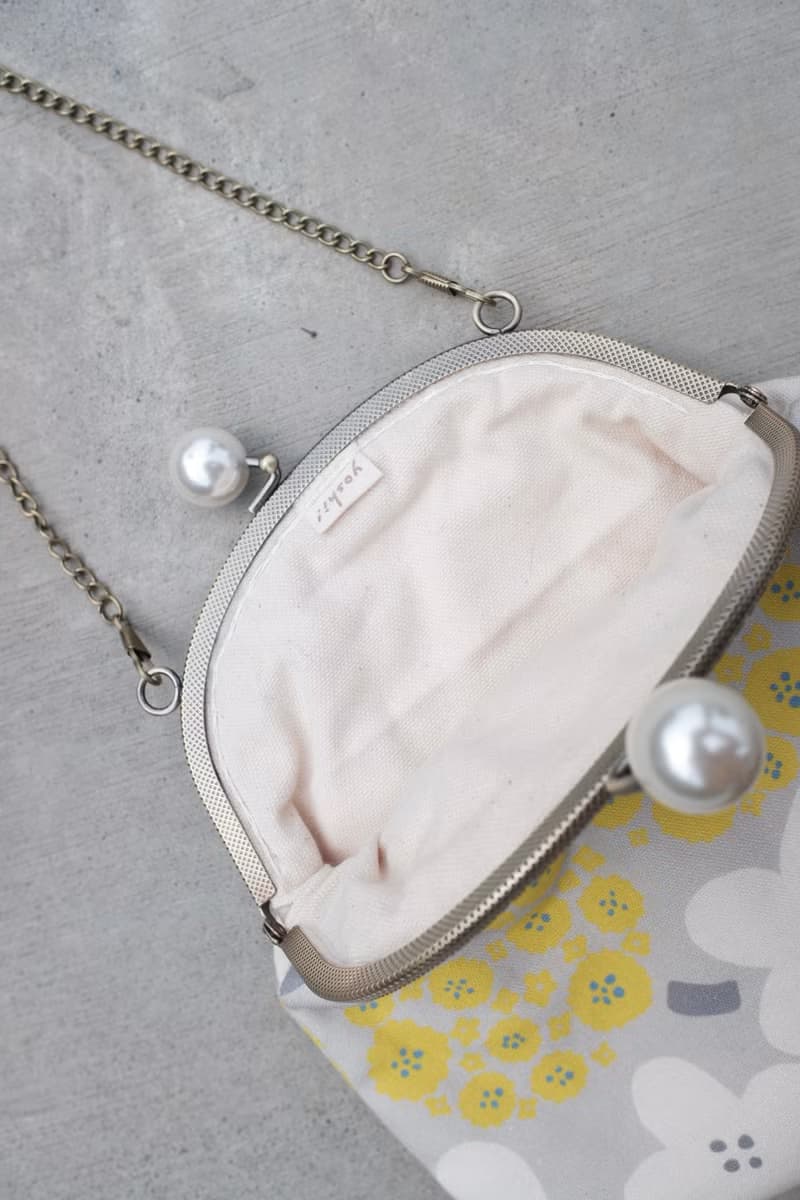 | 晨霧野花  | 斜背鏈條口金包 斜背包 側背包 禮物