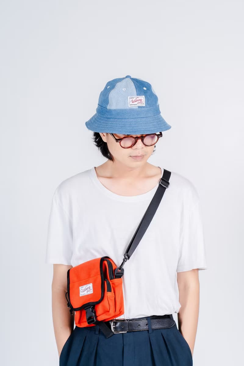 Walking Stitch : Paul Shoulder Bag : Orange Brick / Ocean Blue Color
