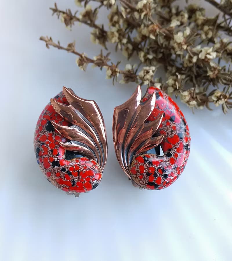 Vintage Jewelry 西洋古董飾品 MATISSE Renoir 對稱紅 夾式耳環