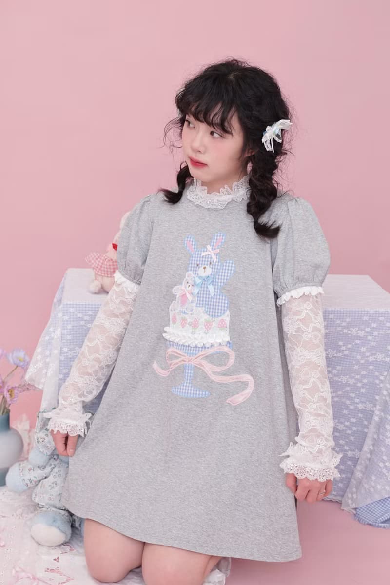 甜美少女 花邊玫瑰蝴蝶結 蕾絲上衣