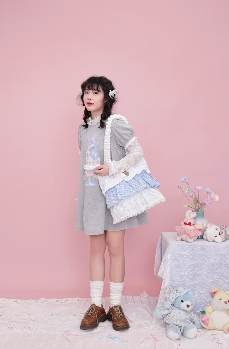 甜美少女 花邊玫瑰蝴蝶結 蕾絲上衣