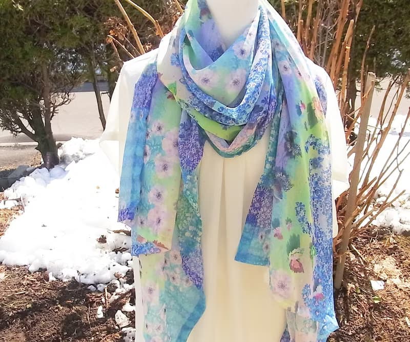 【Beautiful fountain &flower-colored butterflies】シフォン　ストール　スカーフ　母の日　誕生日プレゼント