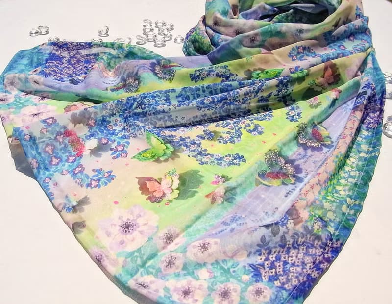 【Beautiful fountain &flower-colored butterflies】シフォン　ストール　スカーフ　母の日　誕生日プレゼント