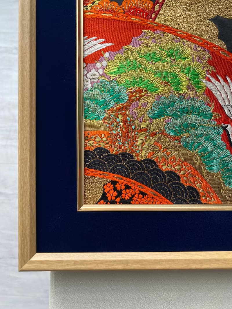 きものからつくるアートパネル　034　縁起物　壁掛け　絵画　1点もの　松　鶴
