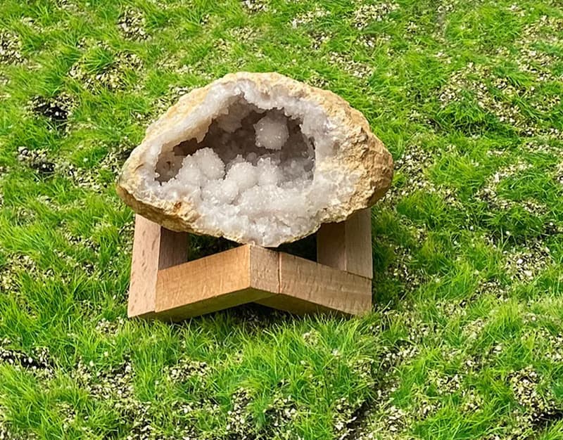 招財改運-天然原礦瑪瑙小白水晶爆晶花球洞 水晶花球 消磁 療癒