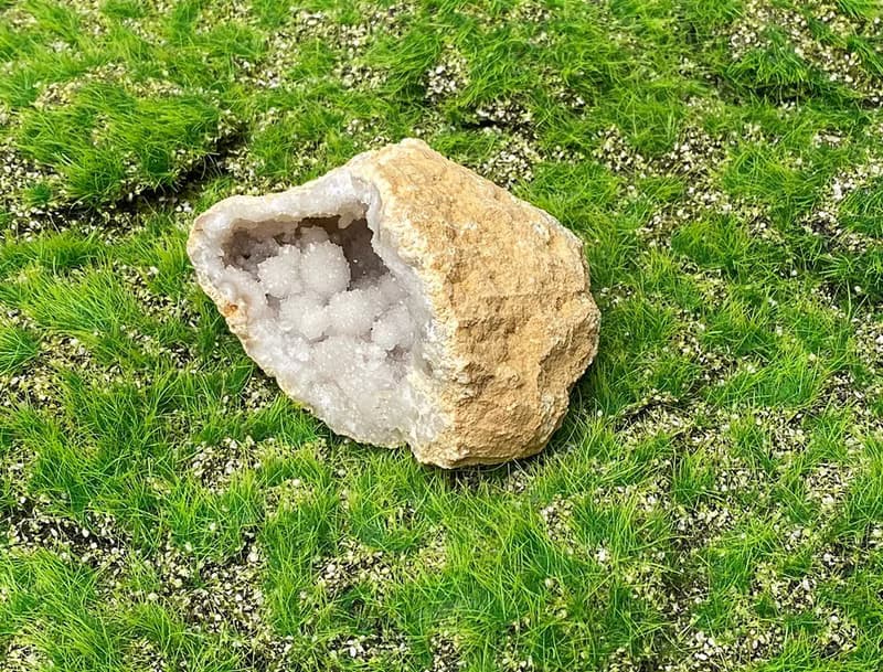招財改運-天然原礦瑪瑙小白水晶爆晶花球洞 水晶花球 消磁 療癒